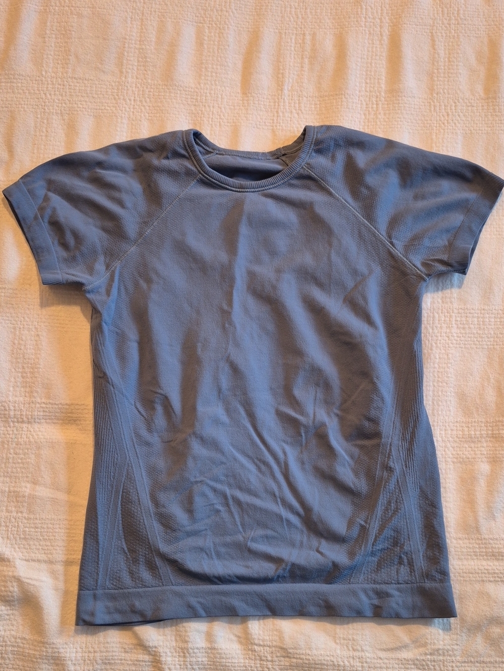 Athleta girls size 7 blue short sleeve shirt polyester VGUC
